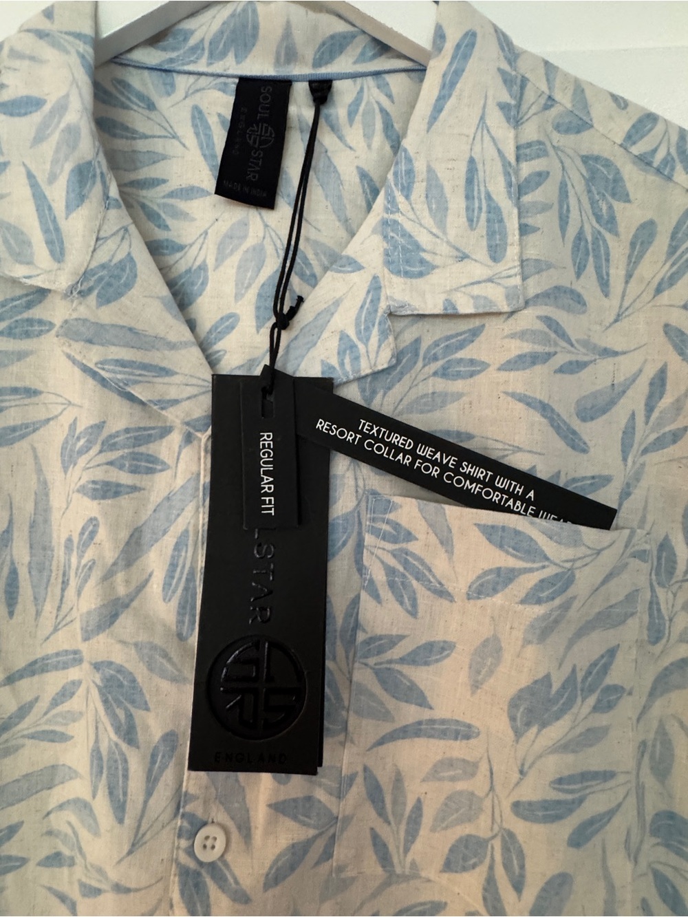 Soulstar Linen-Like Short Sleeve Blue Leaf Print Camp Collar Shirt NWT Med - Picture 2 of 9